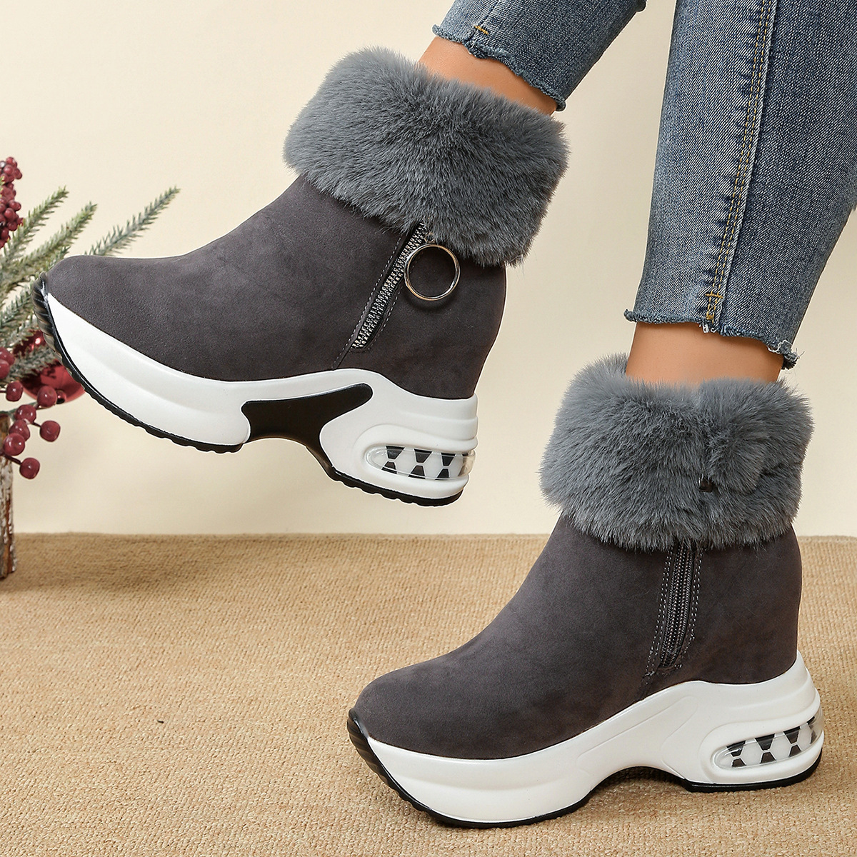 Womens Height-Enhancing Insulated Platform Fleece-Lined Ankle Boots 4 Womens Height-Enhancing Insulated Platform Fleece-Lined Ankle Boots - Image 3