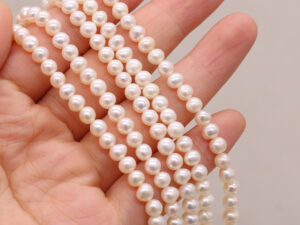 Natural Freshwater Pearl Circular Punch