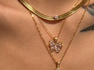 Olive Shaped Horse Eye Zircon Full Drill Titanium Steel Necklace