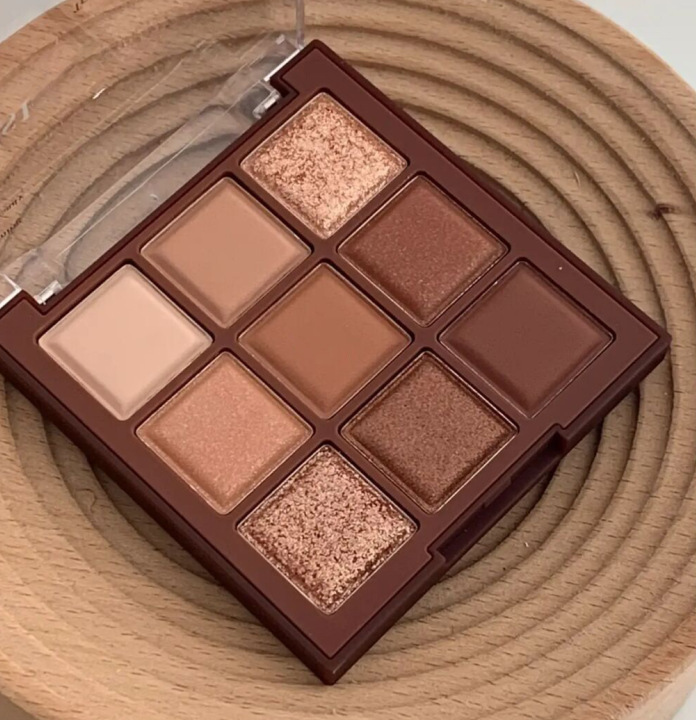 Shimmer Matte Earth Tone Eye Shadow - Image 10