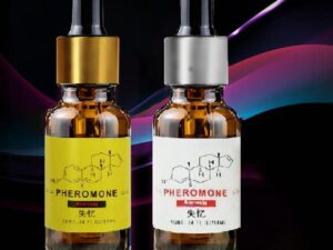 Men and women flirting sexy perfume