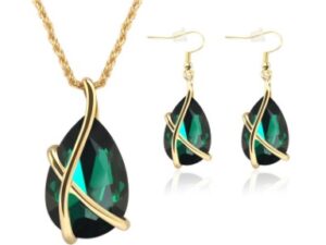 Europe and the United States cross-border e-commerce jewelry set pendant necklace earrings nostalgic crystal holiday party wedding supplies