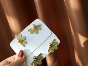 Silver Needle Vintage Petal Metal Flower Stud Earrings