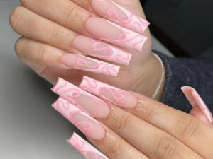 Heart Stripe Fake Nails