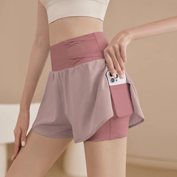 Loose Anti-exposure Sports Shorts For Women