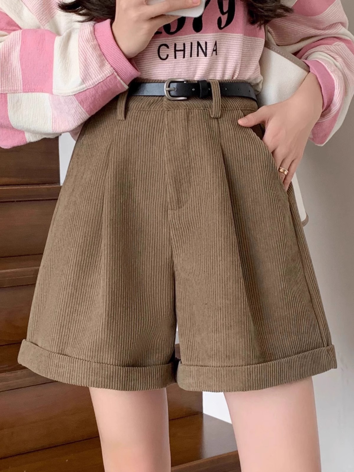 Fashion Brown Corduroy Shorts For Women - Image 2