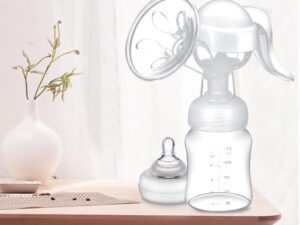 Manual breast pump
